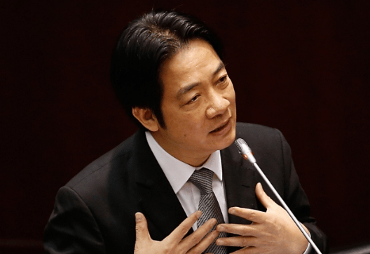连历史都不承认，民进党称没有“光复节”？岛内不认同，我防长发出强音，台独首恶跑不掉